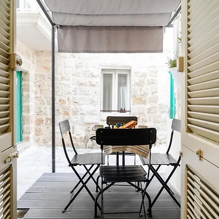 Holiday home Vico Farinella By Barbarhouse Polignano a Mare